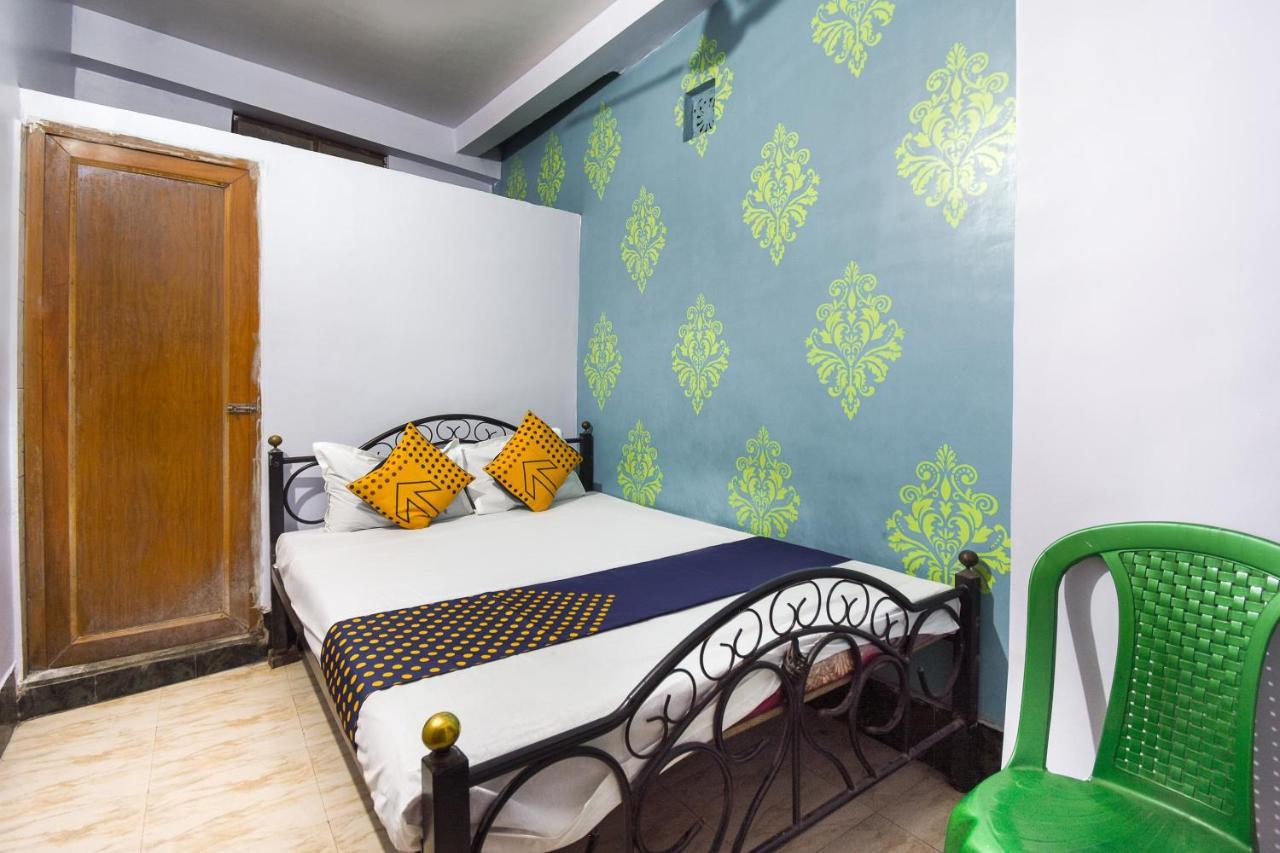 Spot On 70605 Taj Guest House Калькутта Экстерьер фото